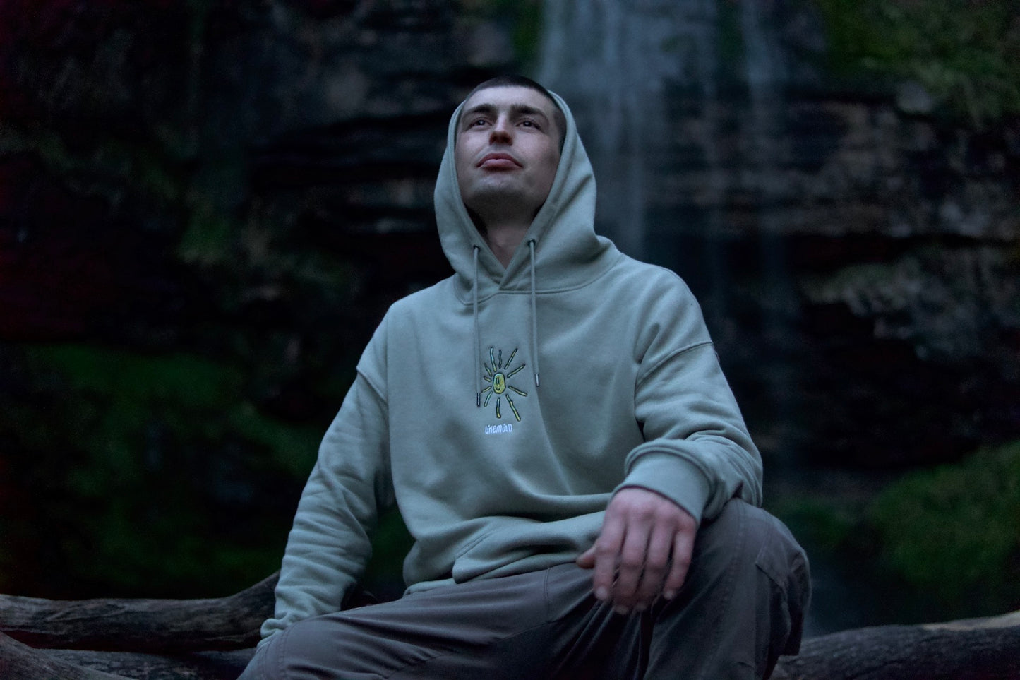 RADIATE HOODIE