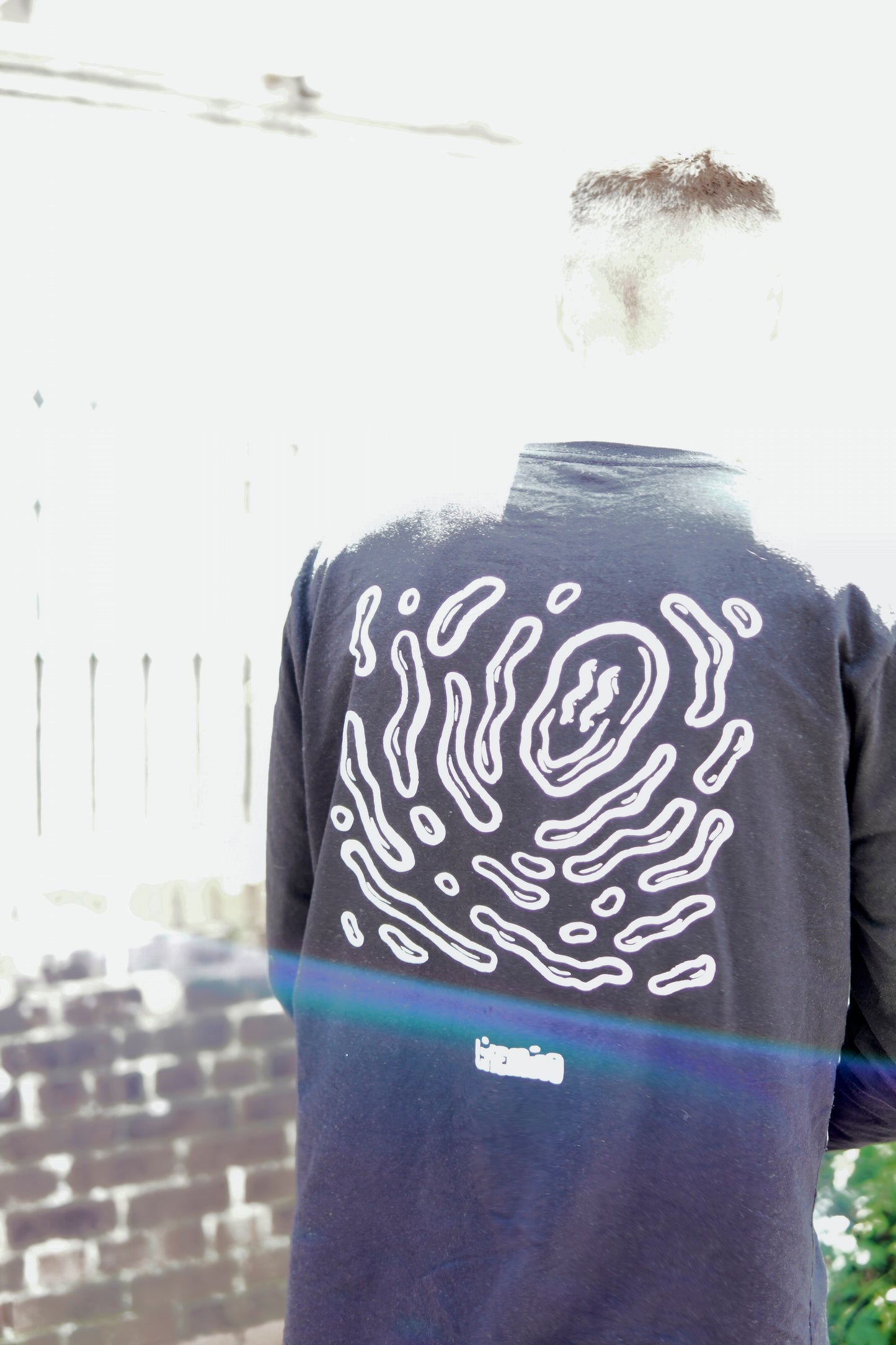 VIBRATIONS T-SHIRT (BLACK)